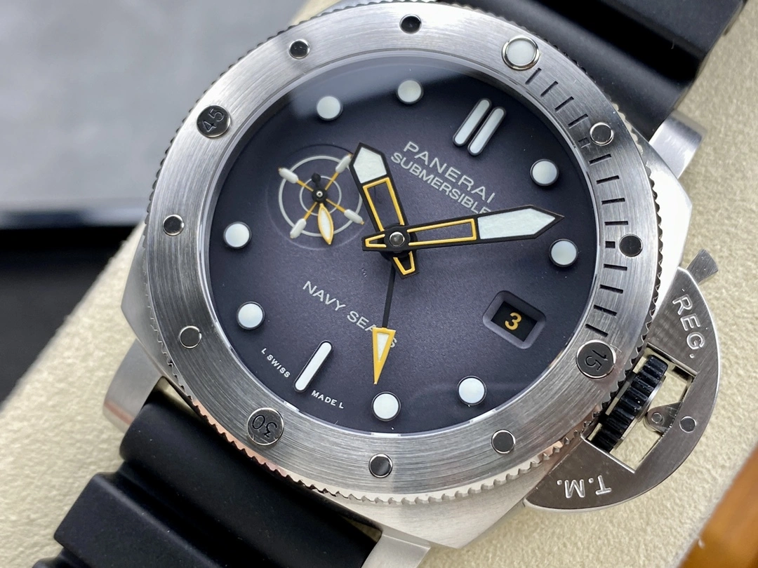 Comfortable CBD Factory Panerai Submersible “Navy SEALs” 44mm PAM01323 1:1 Super Clone – Custom Dandong P.900 Movement 395